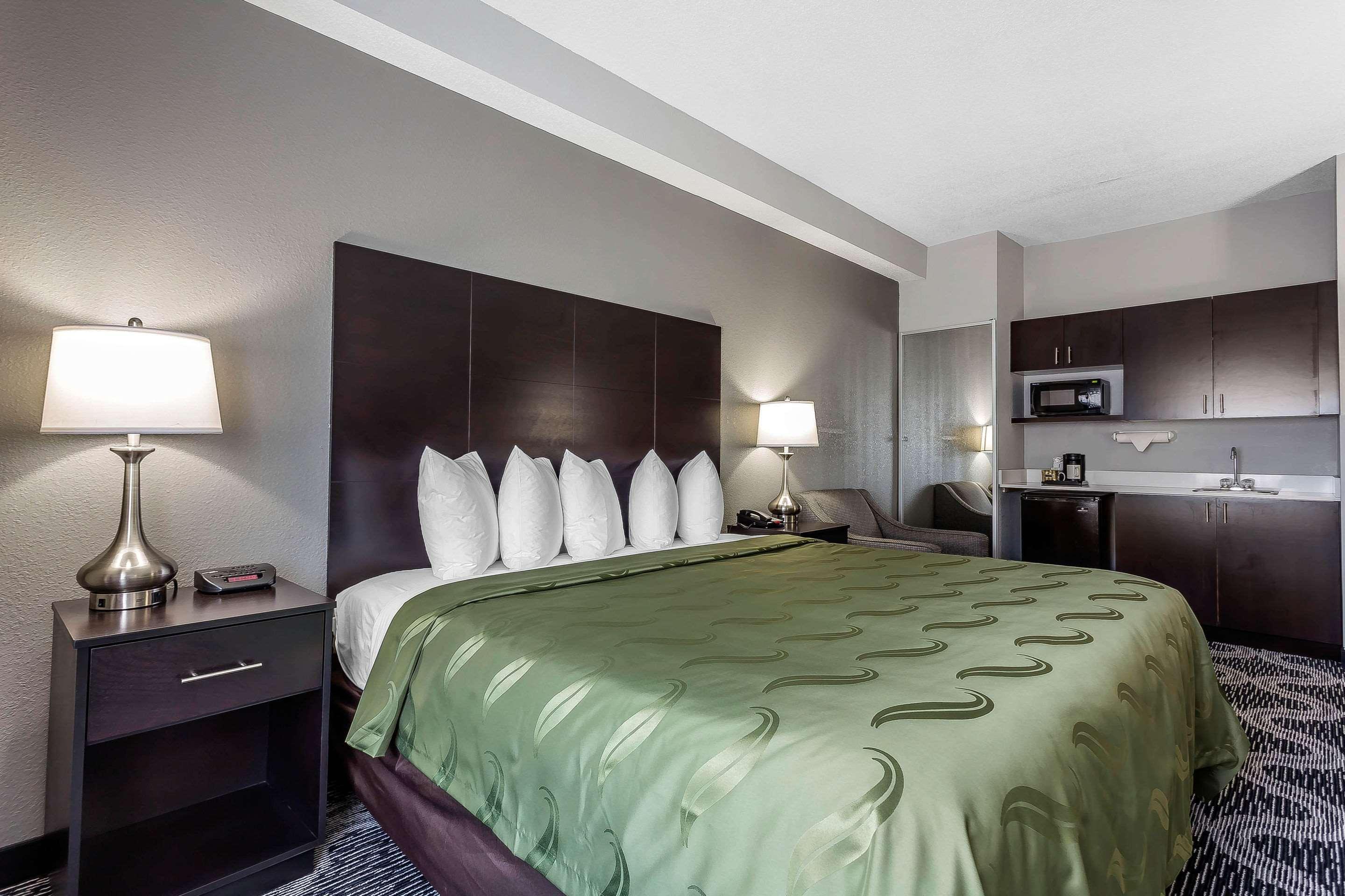 Quality Suites Pineville - Charlotte Zewnętrze zdjęcie