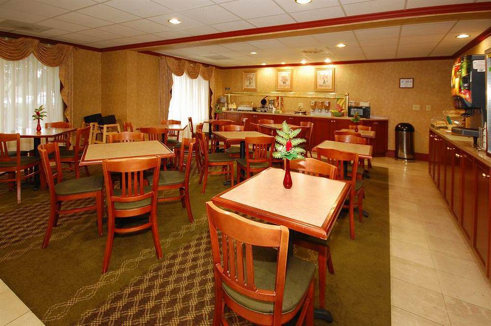 Quality Suites Pineville - Charlotte Restauracja zdjęcie